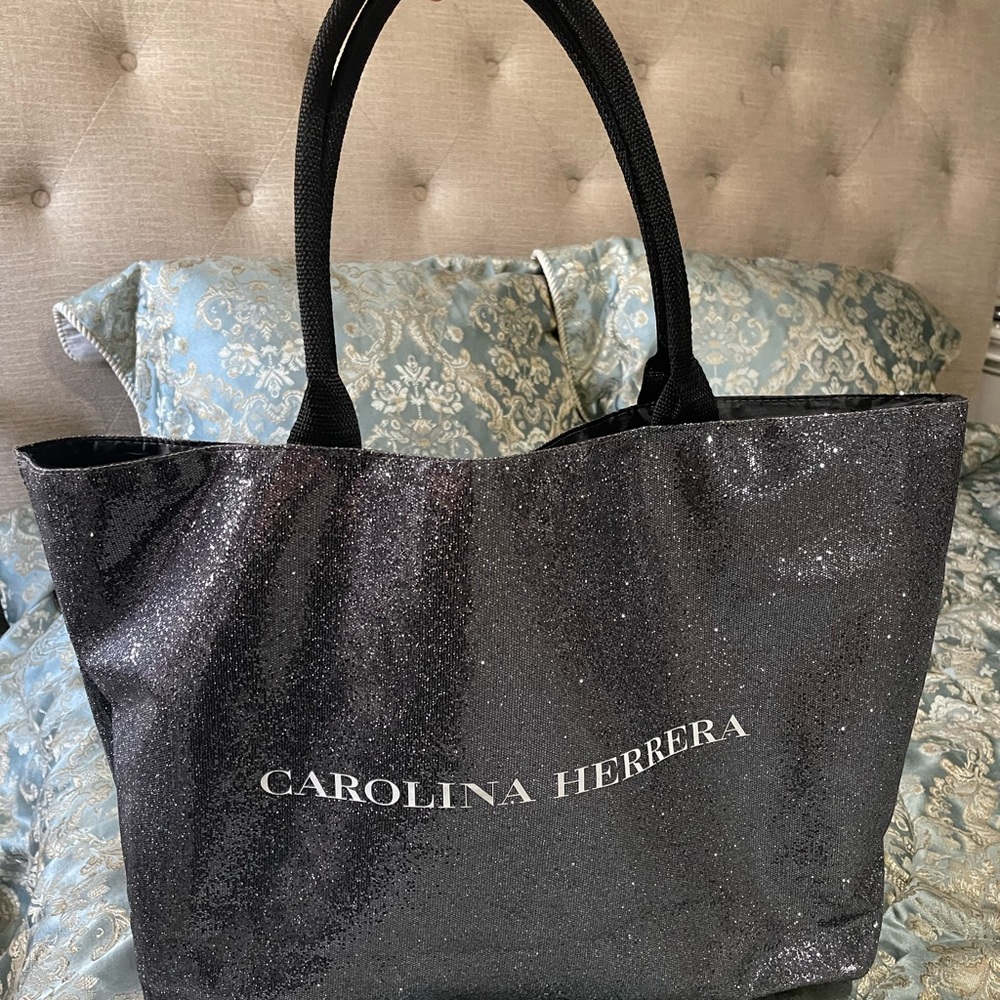 ▪️Carolina Herrera Bag